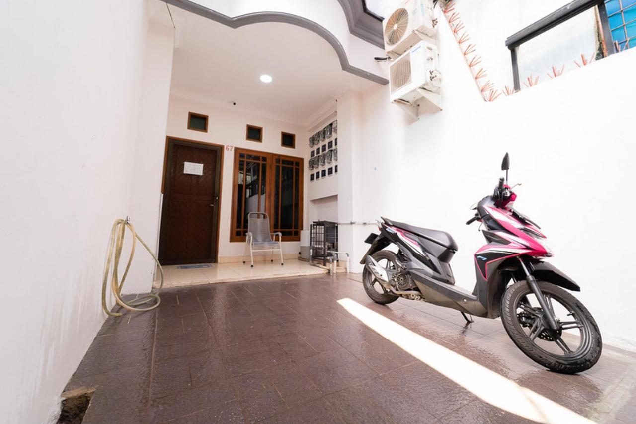 Koolkost Syariah @ Kebon Kacang III Street Jakarta Exterior photo